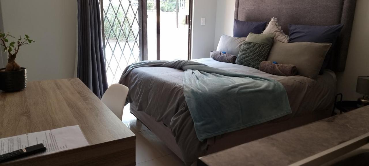 Atterbury Self Catering Studios Pretoria-Noord Εξωτερικό φωτογραφία