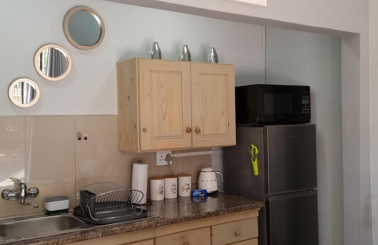 Atterbury Self Catering Studios Pretoria-Noord Εξωτερικό φωτογραφία