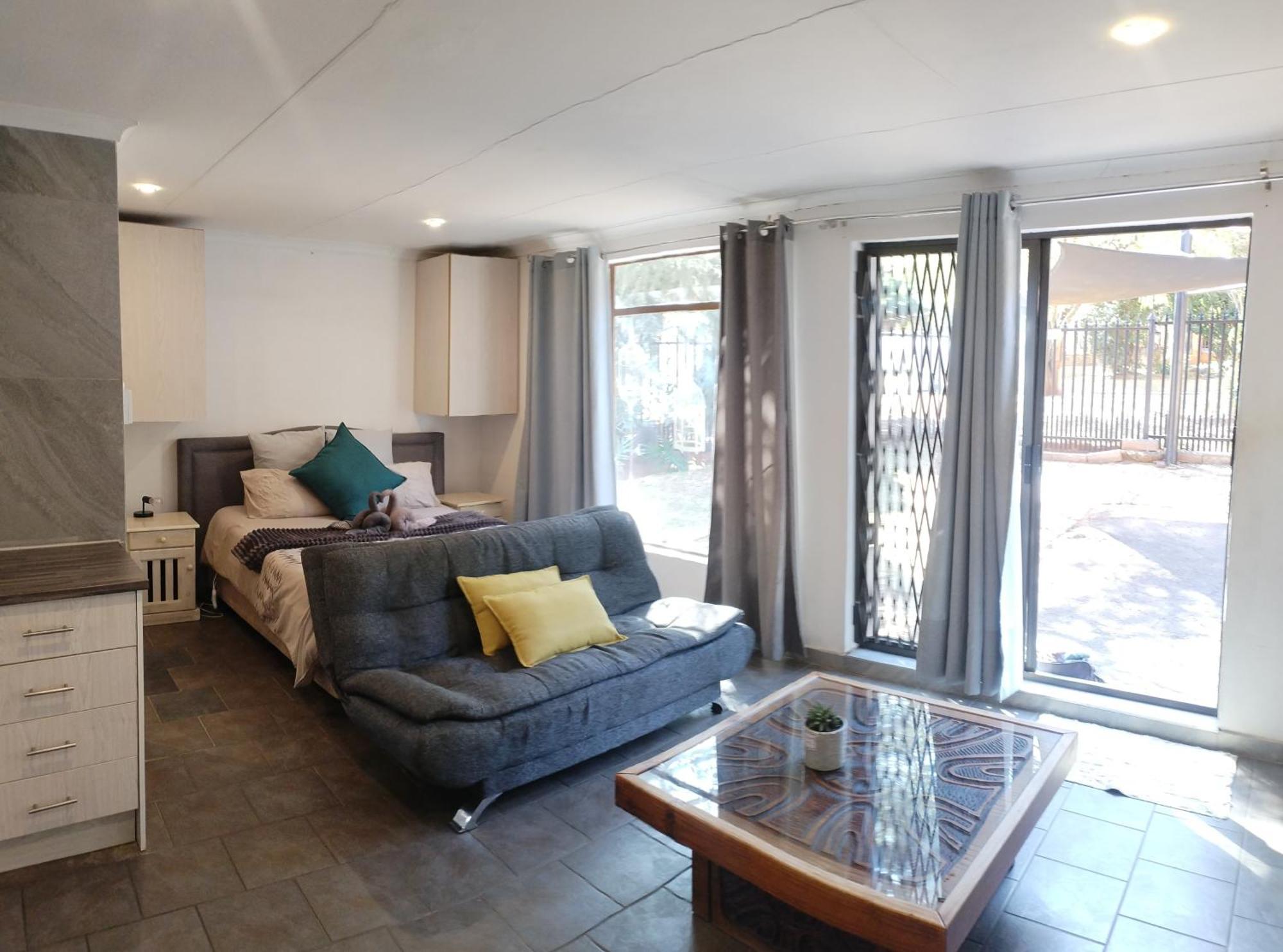 Atterbury Self Catering Studios Pretoria-Noord Εξωτερικό φωτογραφία